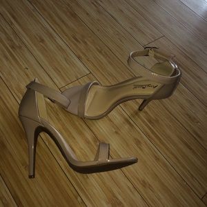 Never been worn nude heels