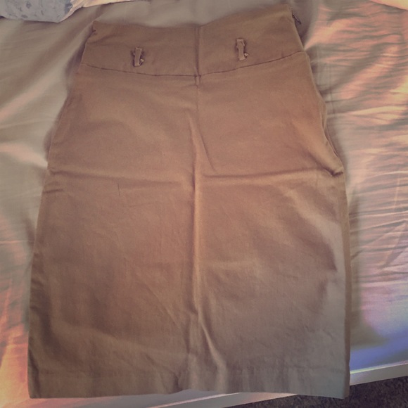 Tan/nude Skirt