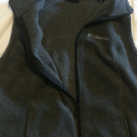 Colombia fleece vest