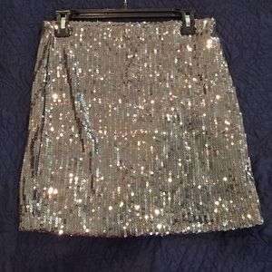 Gray sequin mini skirt