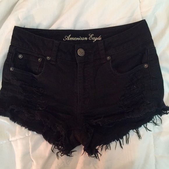 American Eagle Outfitters High Rise Festival Short
