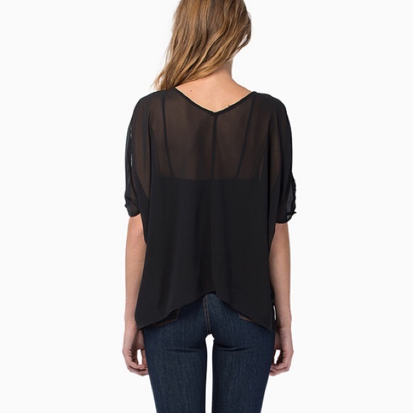 Sheer open arm top - Picture 4 of 4