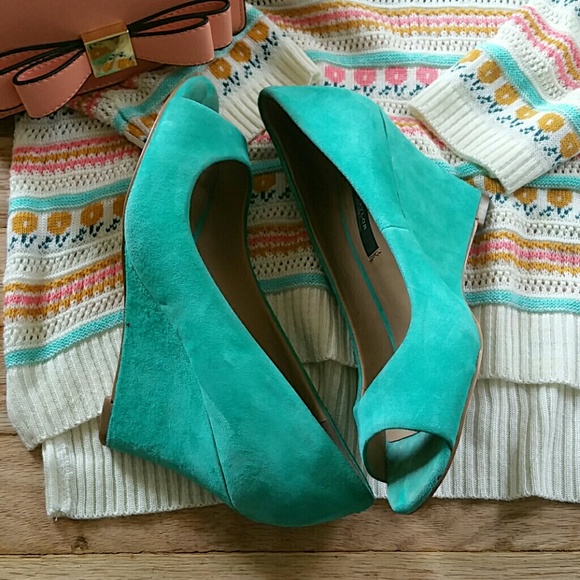 Bundled - Picture 3 of 4