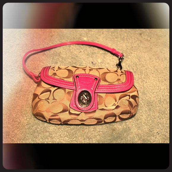 Coach wristlet