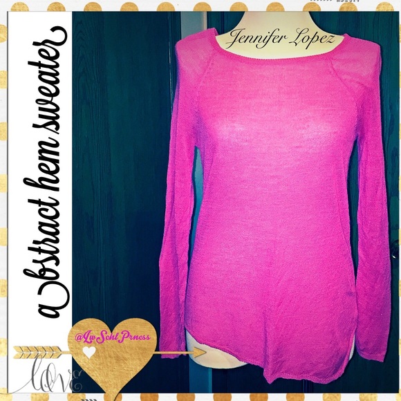 Jennifer Lopez Keyhole Back/Abstract hem Top