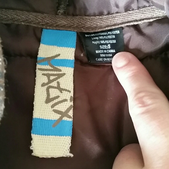 Matix sweater - Picture 3 of 3