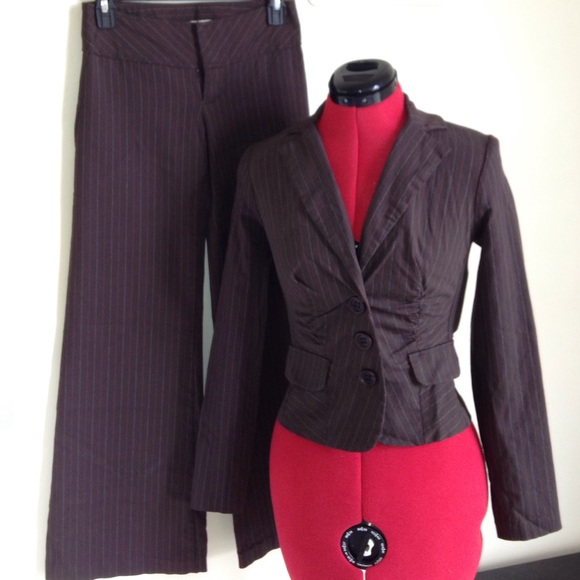 Suit set