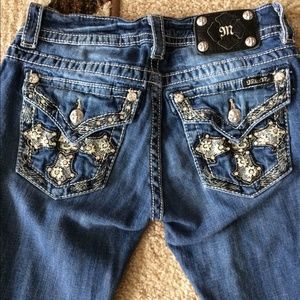 Miss Skinny Me Cross Detailed Blinged Jeans