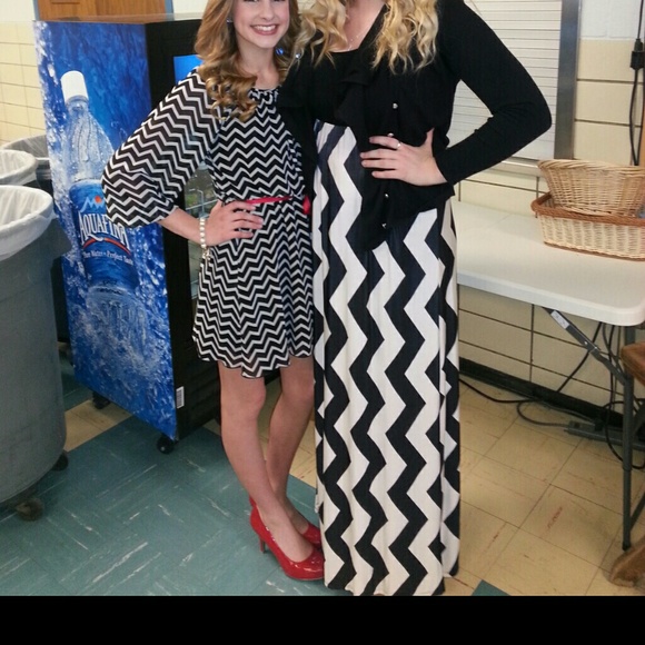 Chevron dress black and white