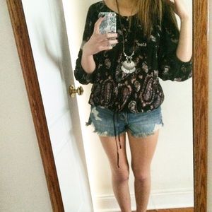 //Ecote Boho Paisley Peasant Top//