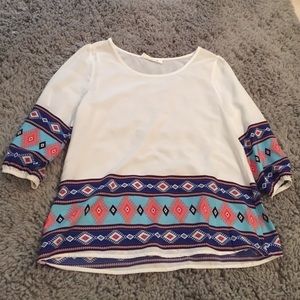 Mid Sleeve shirt with border size S