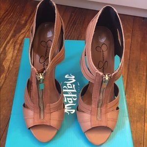 Jessica Simpson heels