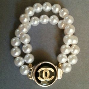 Chanel re purposed Button Pearl Bracelet