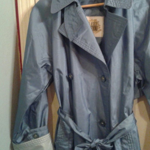 ☆ STREET STYLIN reduced☆ - Picture 2 of 4