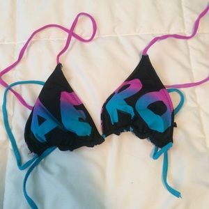 Reversible aero bathing suit top