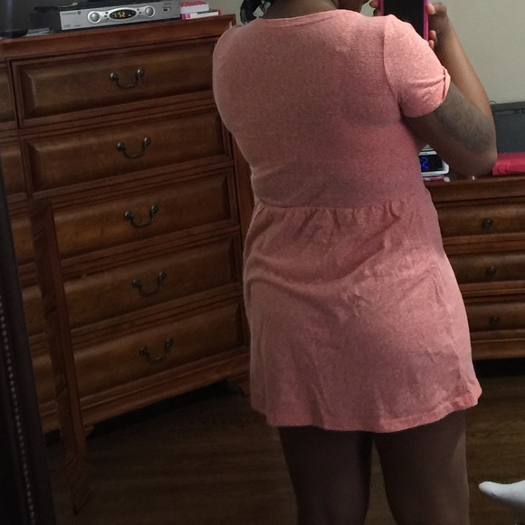 Express dress - Picture 3 of 3