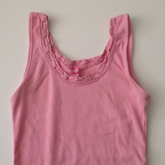 Two Tank Tops - Picture 2 of 3