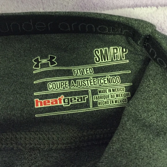 Lot of 2 Under Amour fitted heat gear shorts small - Picture 4 of 4