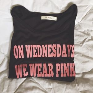 Chic t-shirt!