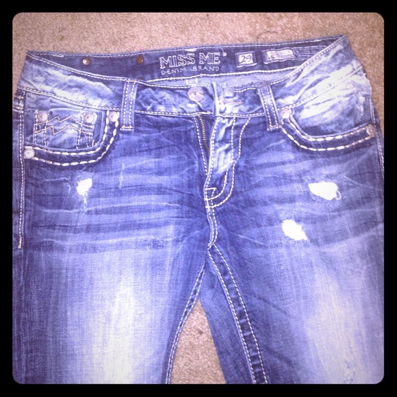 Miss Me Ankle crop skinny. ✨FLASH SALE✨