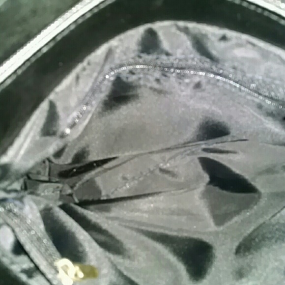 Genuine Leather Handbag - Picture 3 of 4