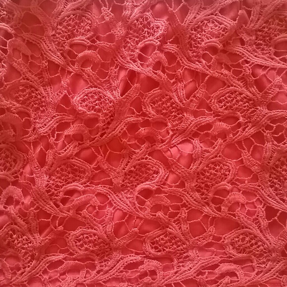 Dress - Picture 2 of 4