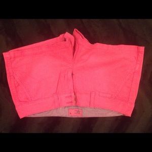 American Eagle pink stretch shorts.