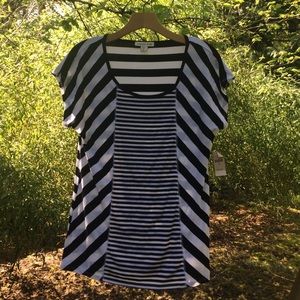 Black & white striped tee