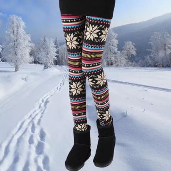 ✨brand new✨ Trendy tribal winter leggings