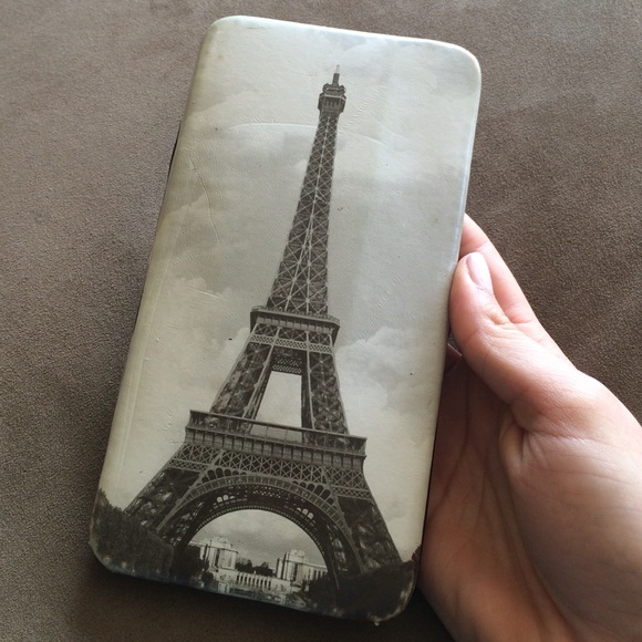 Eiffel Tower Wallet!