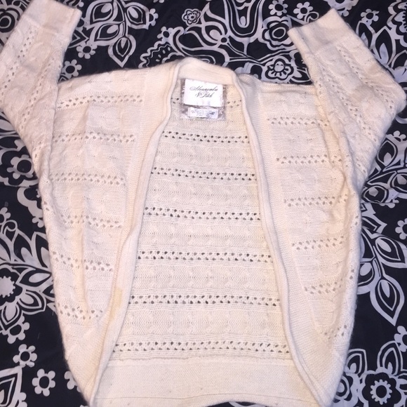 Abercrombie & Fitch Jackets & Blazers - Abercrombie and Fitch Cocoon Cashmere Sweater