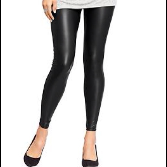 🎉Host pick!🎉 🎀Black liquid leggings🎀