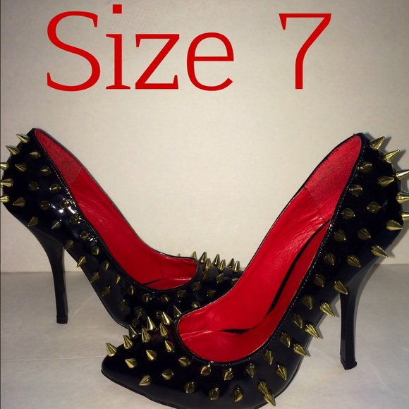 Stilleto heels with gold spikes