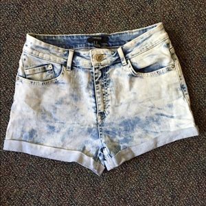Forever 21 acid wash high waisted shorts
