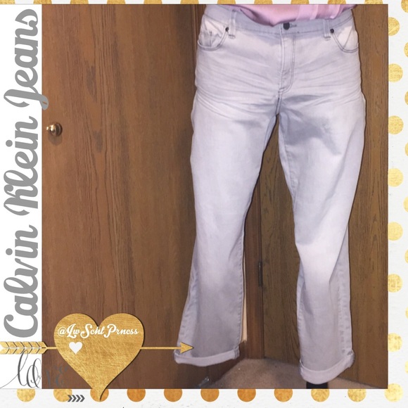 Calvin Klein "Skinny Boyfriend" Jeans