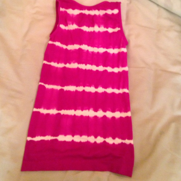 Tank top - Picture 2 of 3