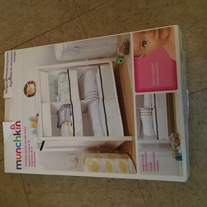 Munchkin Nursery Organizer