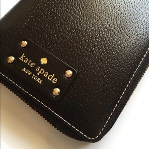 KATE SPADE Wellesley Zip Agenda Planner (2014)