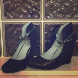 Seychelles EST. 1984 Los Angeles