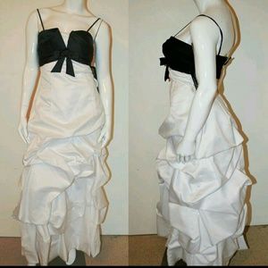 New White with black Formal Prom Dress. Size 5/6