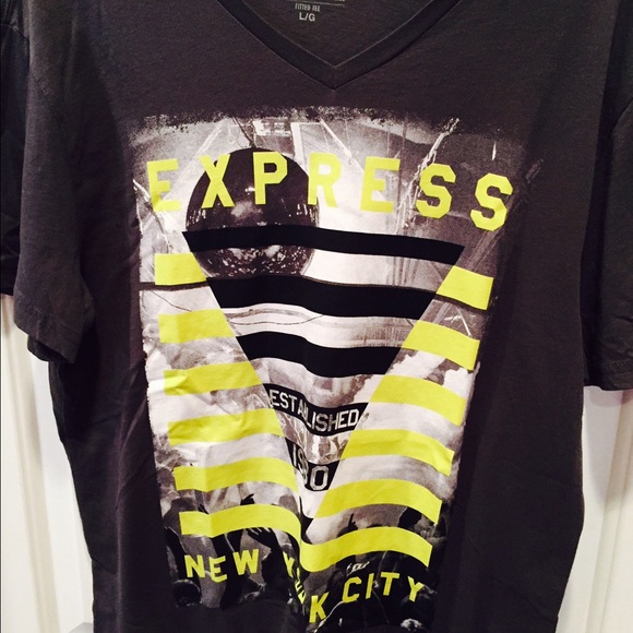 Mens large tshirt
