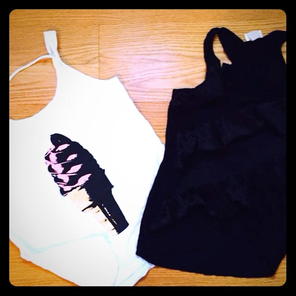 Bundle tank shirts (black and white)