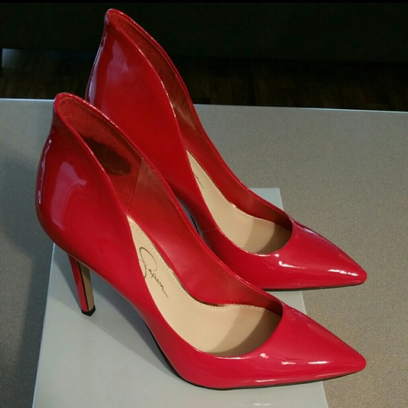 RED JESSICA SIMPSON PUMPS