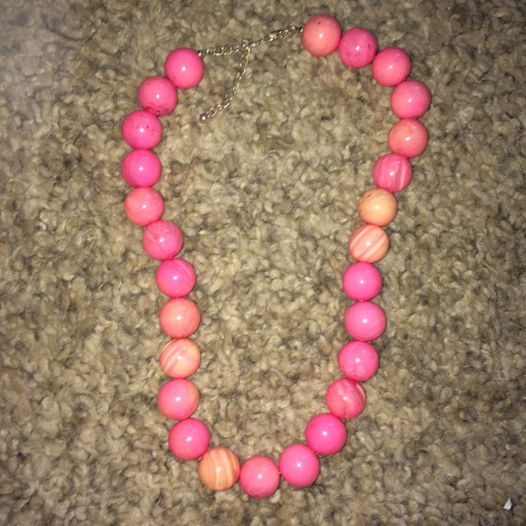 Pink and Cream Orange 80s necklace
