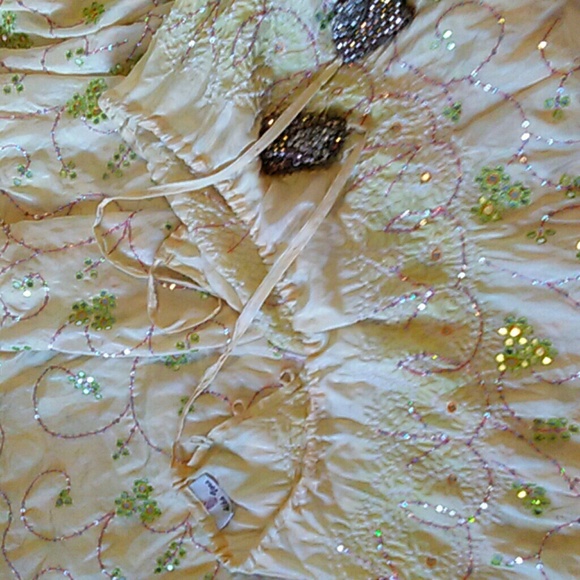 Silk and Sequins Embroidered Maxi Skirt One Sz - Picture 3 of 3