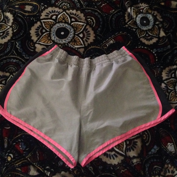 Light workout short