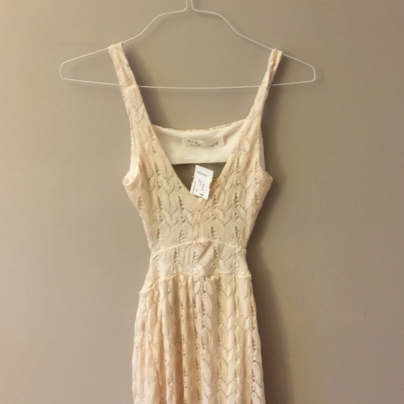 Too big - Picture 2 of 4