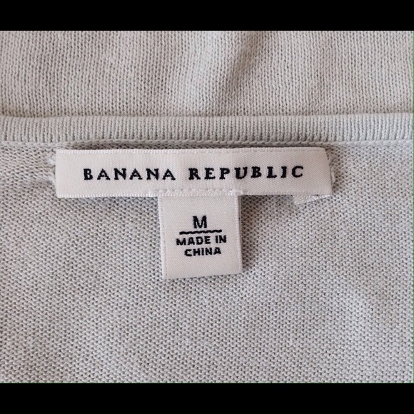 💫Banana Republic Pastel Green Silk Camisole - Picture 4 of 4