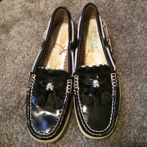 Black sperry top siders