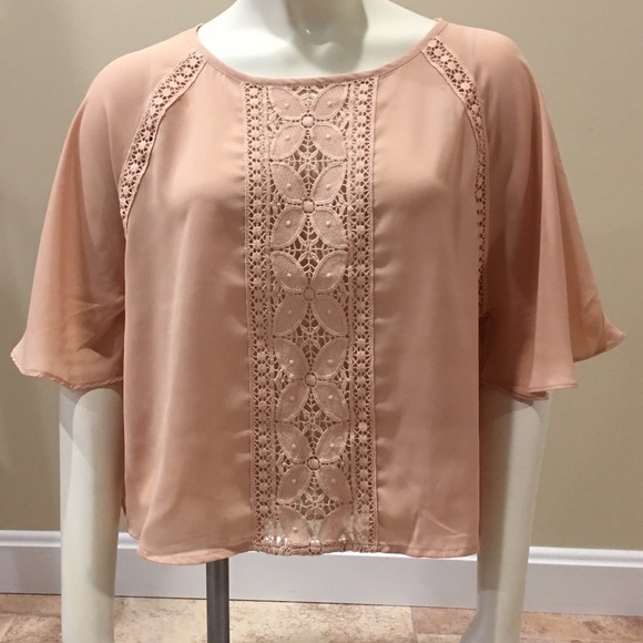 🎉FINAL SALE🎉 Blush Cutout Top - Picture 2 of 3